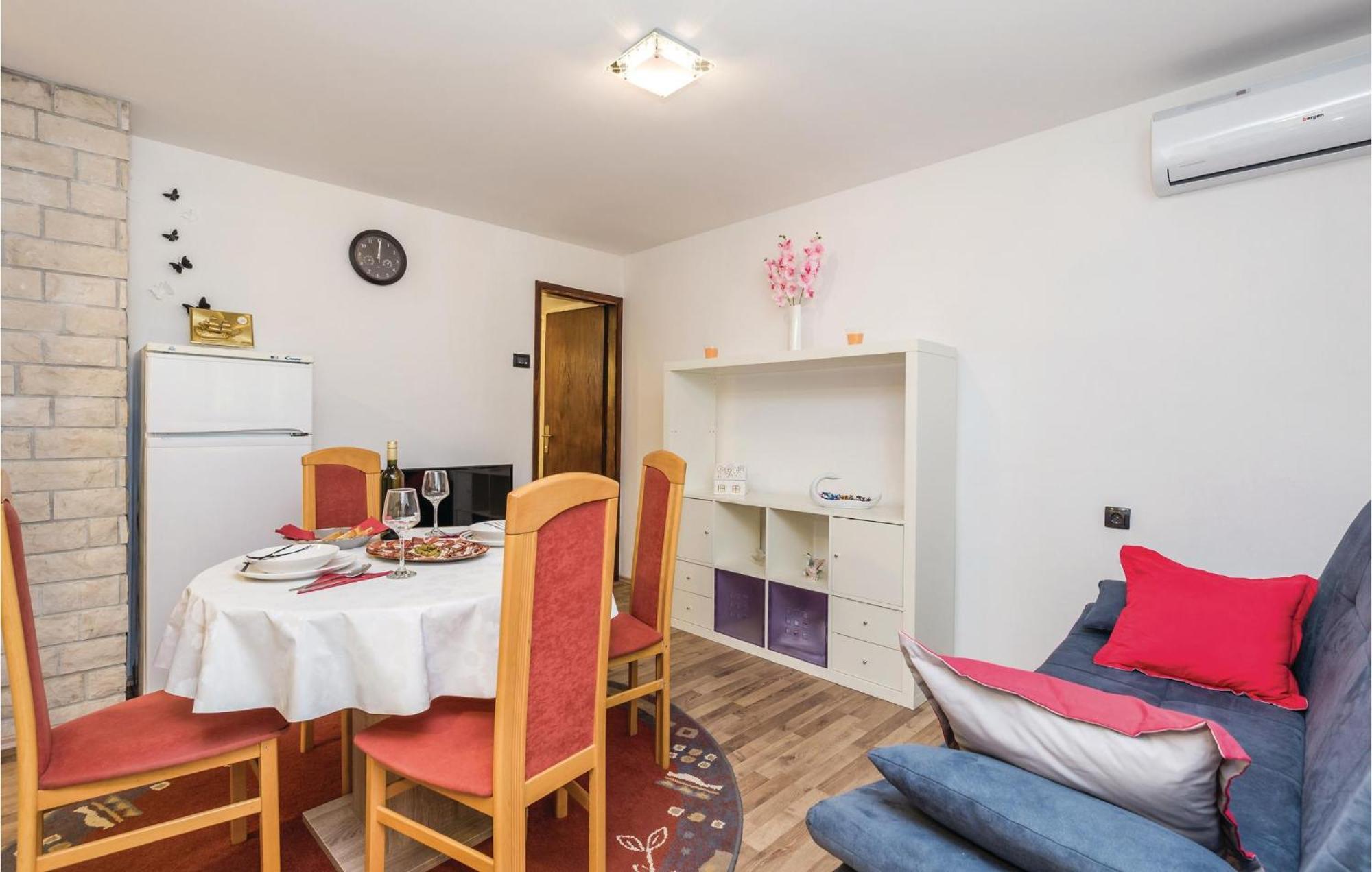 Stunning home in Rijeka with 1 Bedrooms&WiFi Buitenkant foto